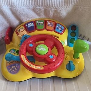 Vibrant Learning Steering Wheel Toy - Red, Yellow, and Green